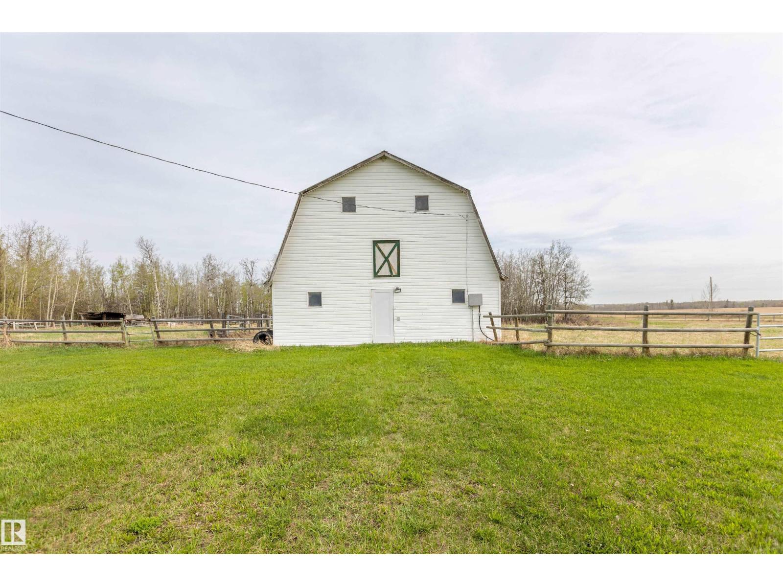 57022 Range Road 274, Rural Sturgeon County, Alberta  T8R 1Y8 - Photo 11 - E4488190