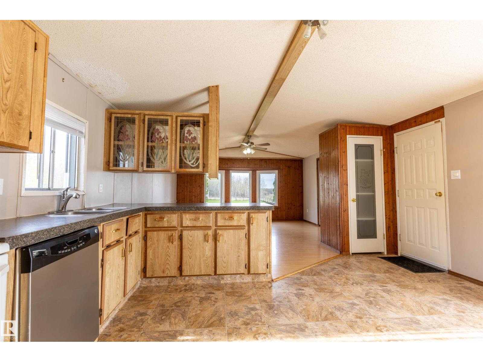57022 Range Road 274, Rural Sturgeon County, Alberta  T8R 1Y8 - Photo 20 - E4488190