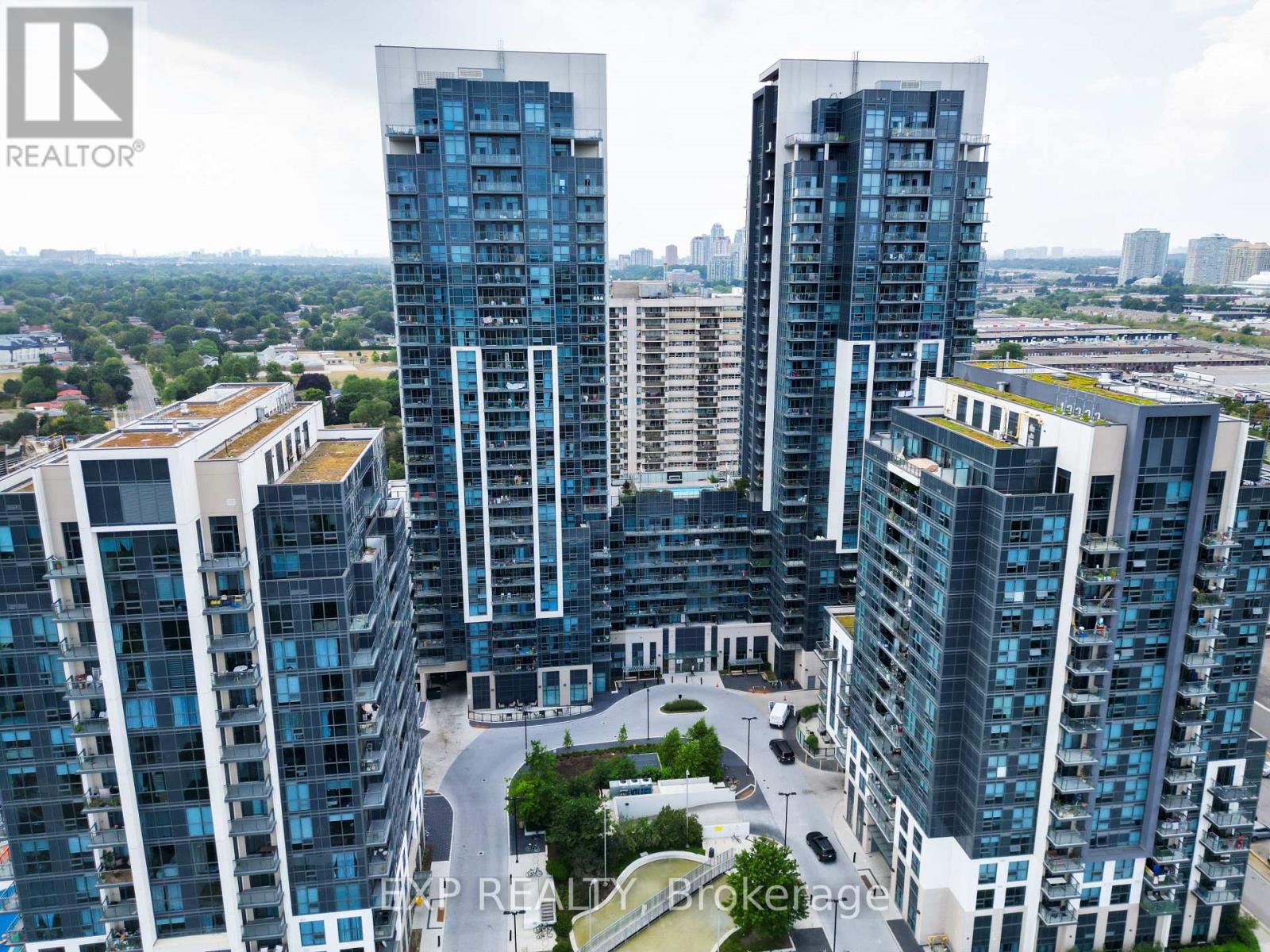 707 - 30 Meadowglen Place W, Toronto, Ontario  M1G 0A6 - Photo 1 - E13137492