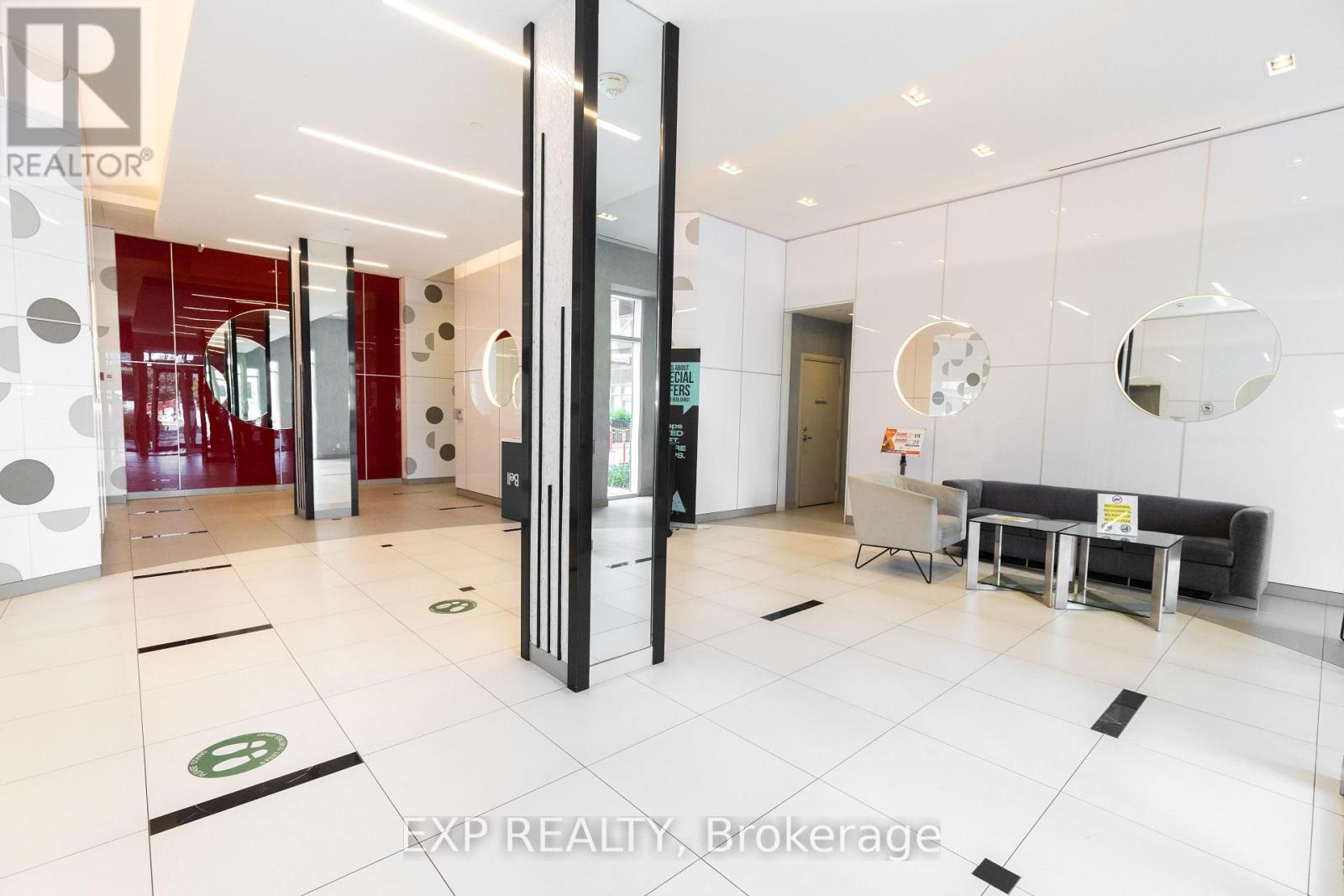 707 - 30 Meadowglen Place W, Toronto, Ontario  M1G 0A6 - Photo 2 - E13137492