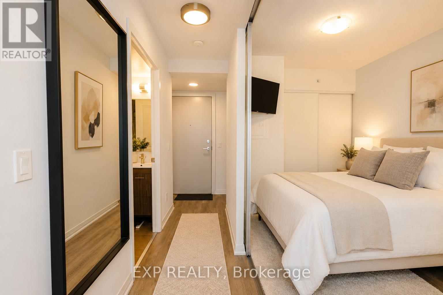 707 - 30 Meadowglen Place W, Toronto, Ontario  M1G 0A6 - Photo 4 - E13137492