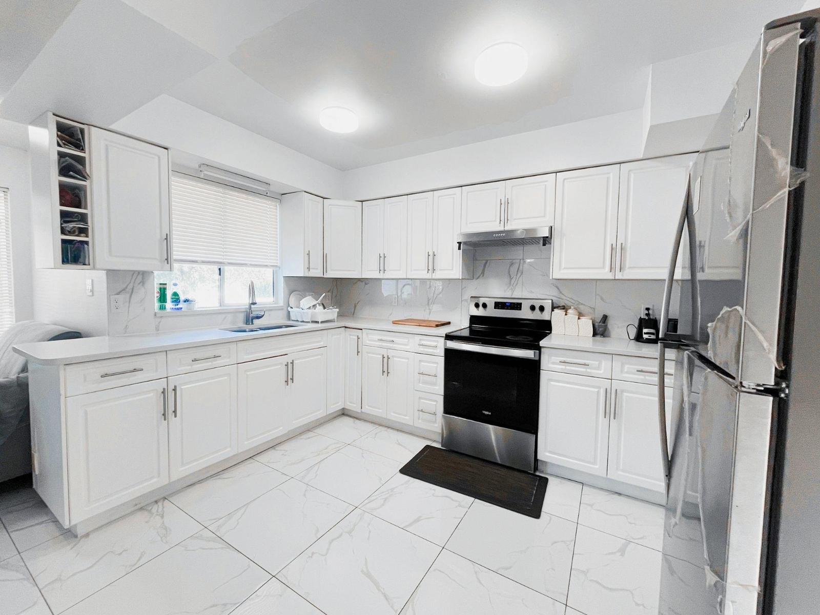 9328 132 Street, Surrey, British Columbia  V3V 5R1 - Photo 10 - R3124367
