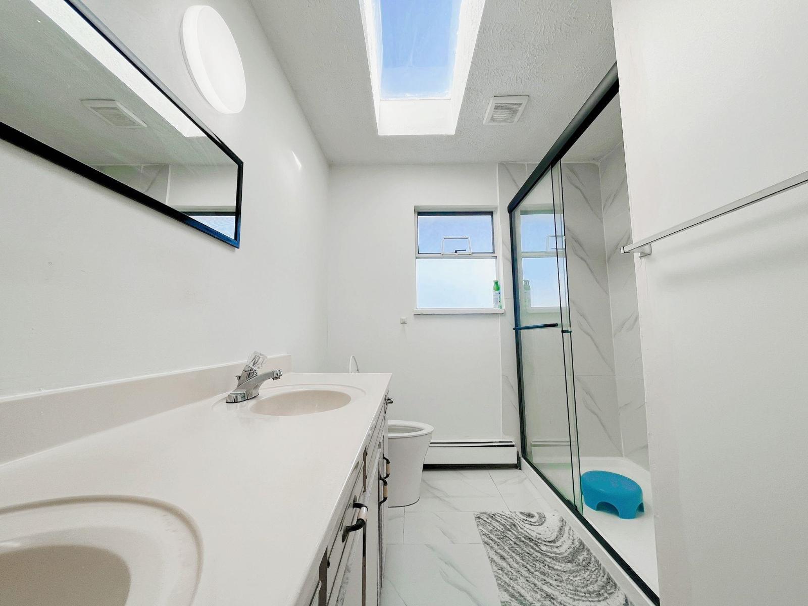 9328 132 Street, Surrey, British Columbia  V3V 5R1 - Photo 6 - R3124367