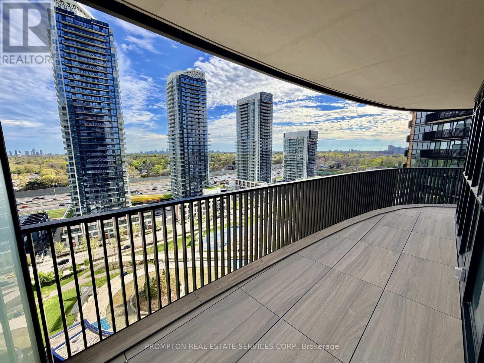 1702 - 68 ESTHER SHINER BOULEVARD, Toronto, Ontario