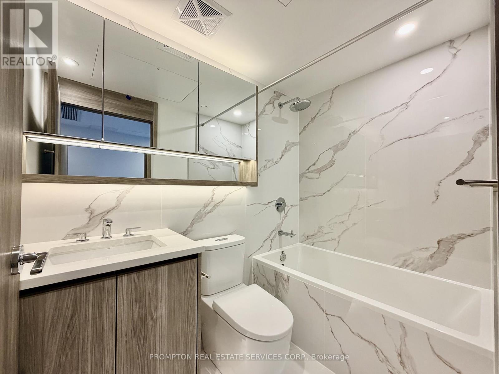 1702 - 68 Esther Shiner Boulevard, Toronto, Ontario  M2K 0J6 - Photo 8 - C13137480