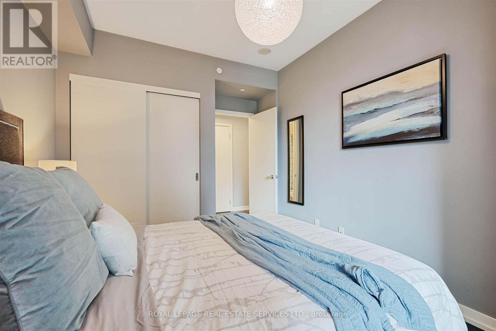 2307 - 21 Widmer Street, Toronto, Ontario  M5V 2E8 - Photo 15 - C13137484
