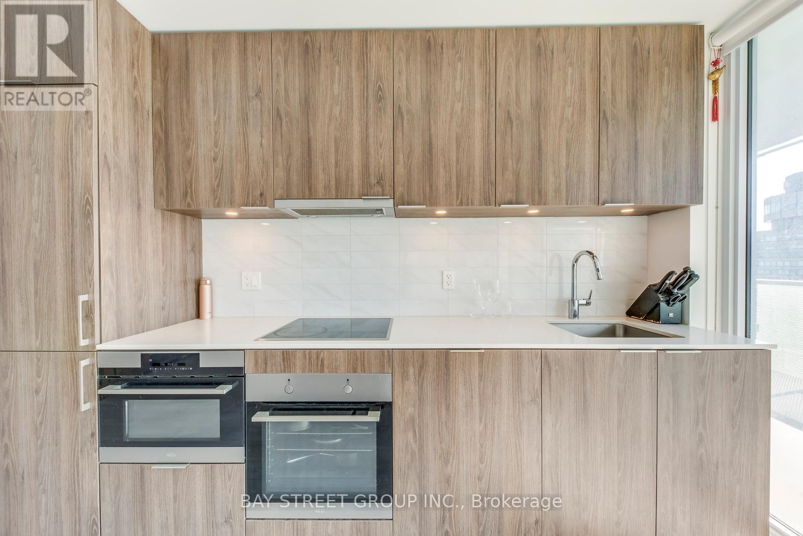 2905 - 15 Queens Quay E, Toronto, Ontario  M5E 0C5 - Photo 15 - C13137506
