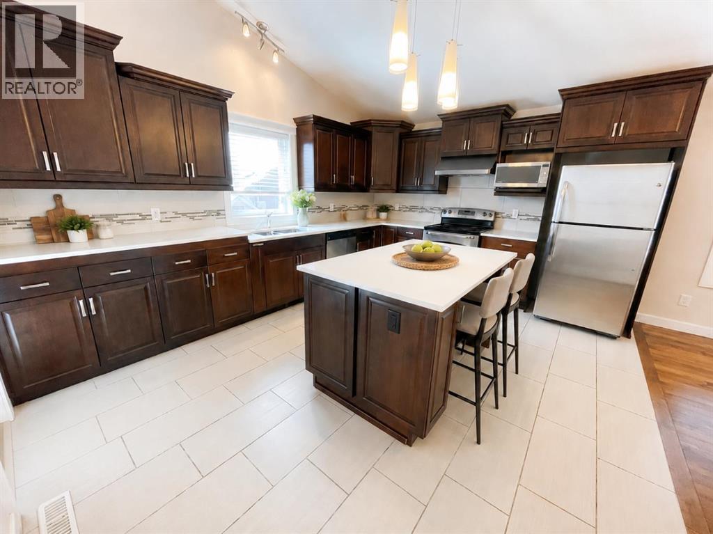260 Sixmile Common S, Lethbridge, Alberta  T1K 5S7 - Photo 5 - A2306904