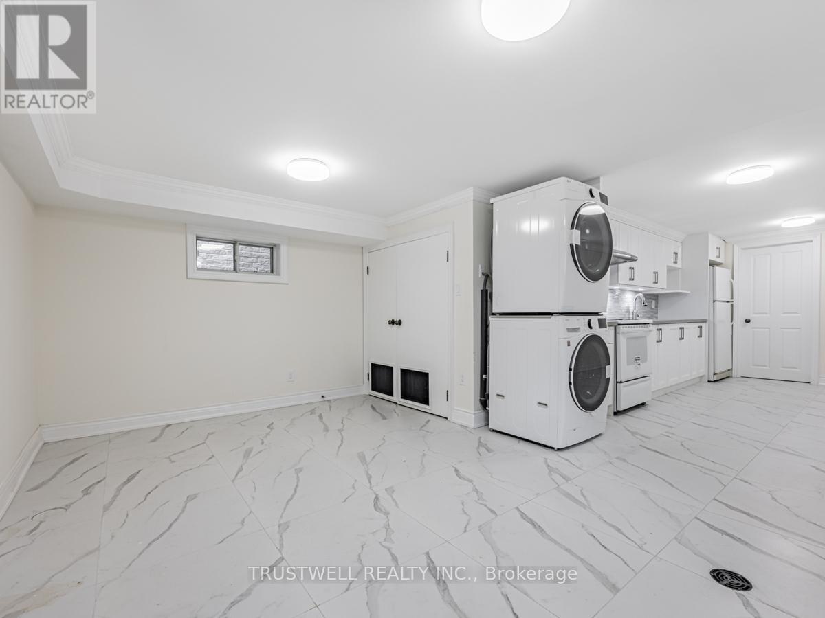 C - 90 Galt Avenue, Toronto, Ontario  M4M 2Z3 - Photo 2 - E13137504