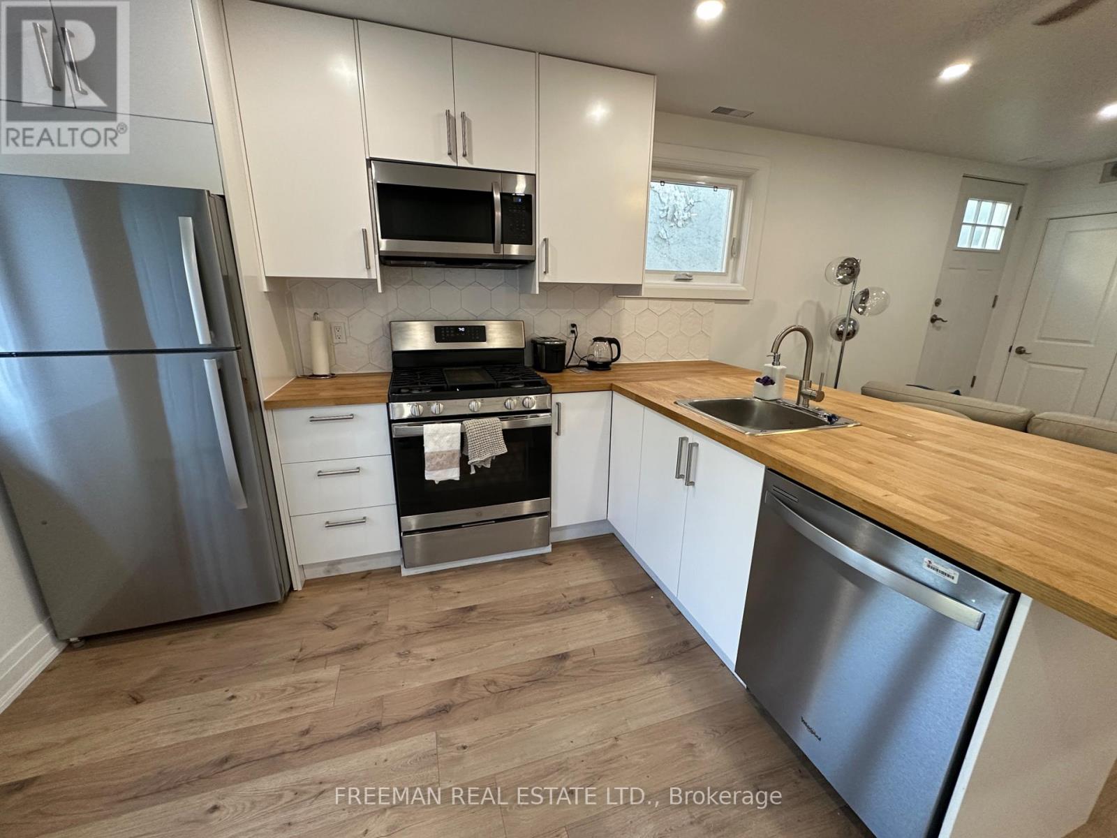 2 - 3449 YONGE STREET, Toronto, Ontario