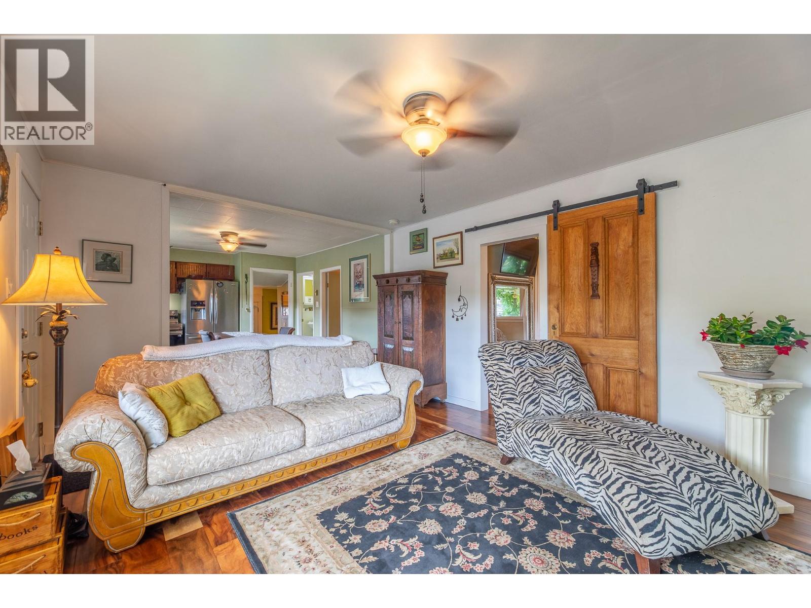 14001 Mcpherson Avenue, Summerland, British Columbia  V0H 1Z0 - Photo 12 - 10387820