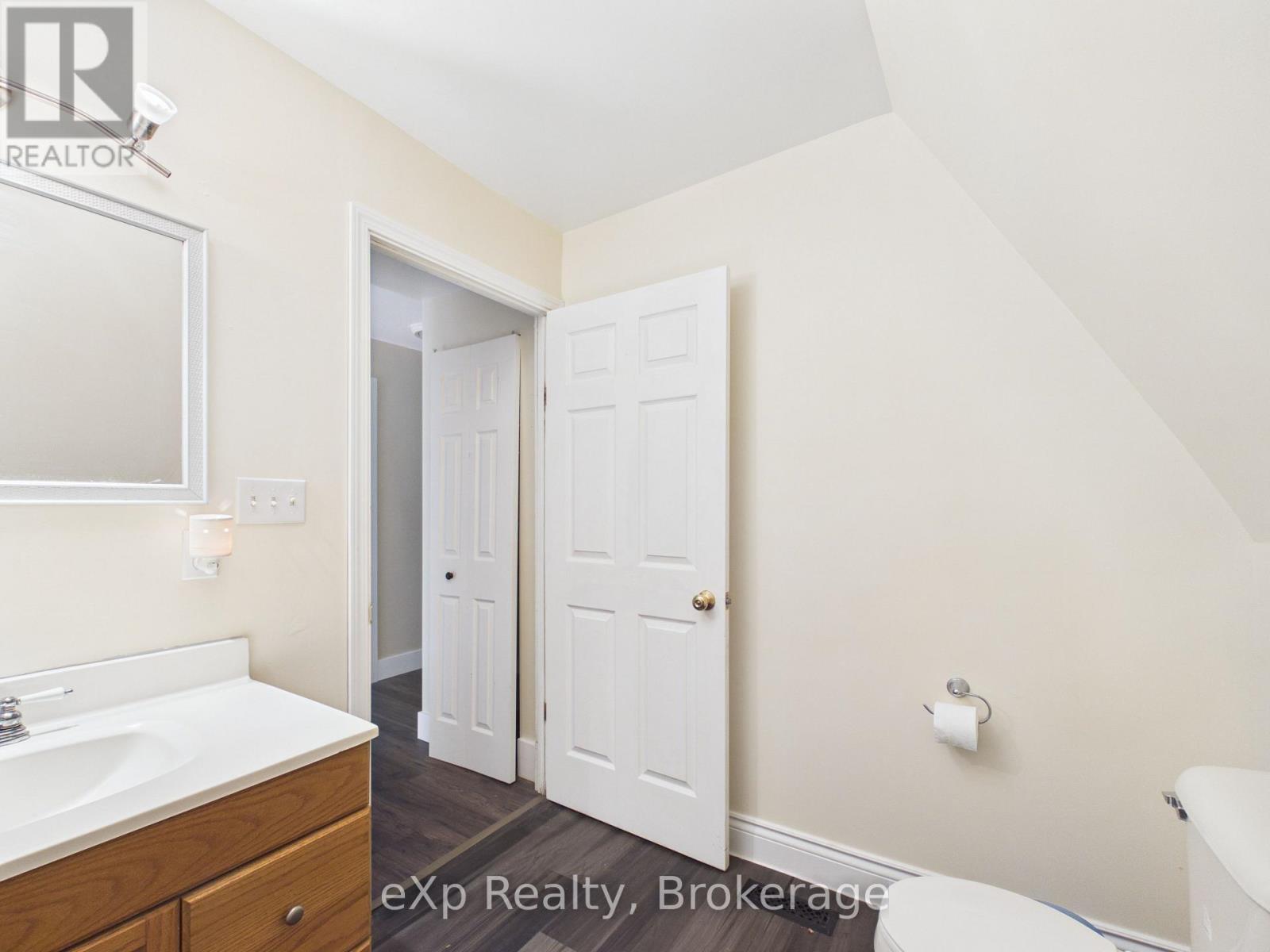 569 Louisa Street, West Grey, Ontario  N0G 1C0 - Photo 19 - X13137550