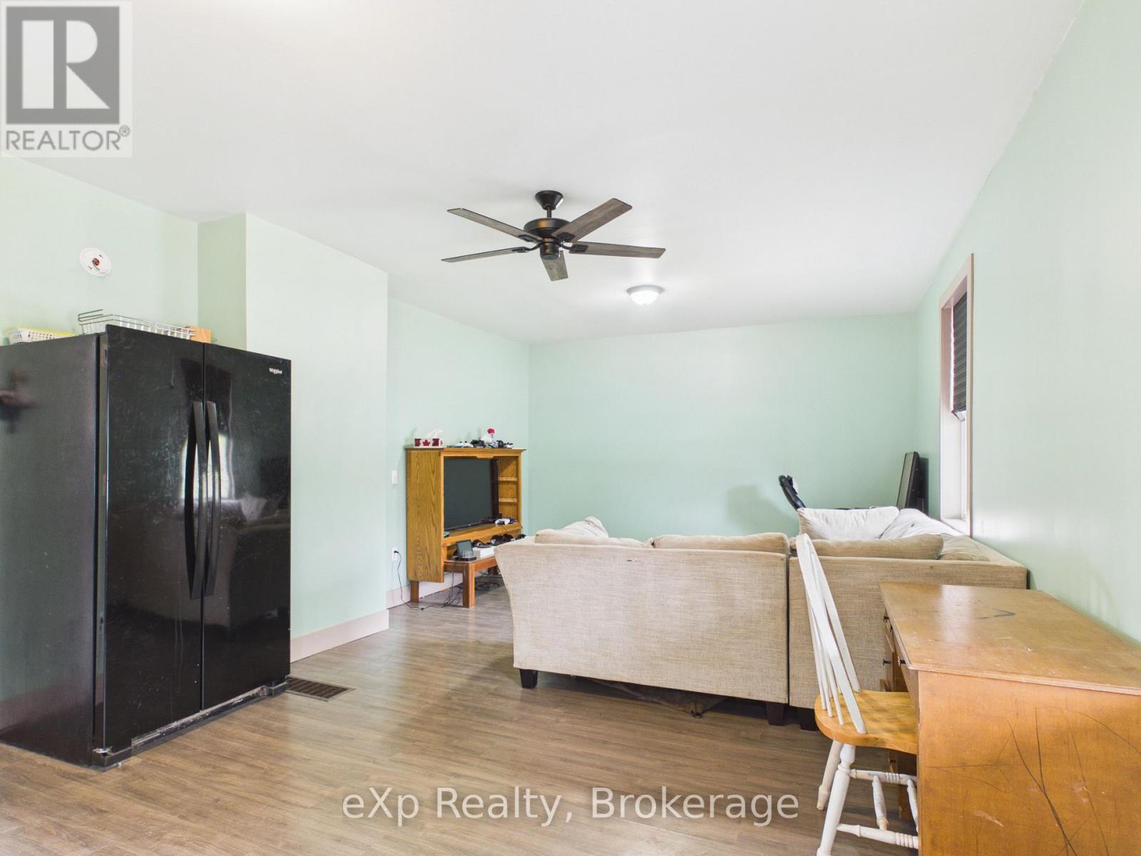 569 Louisa Street, West Grey, Ontario  N0G 1C0 - Photo 6 - X13137550
