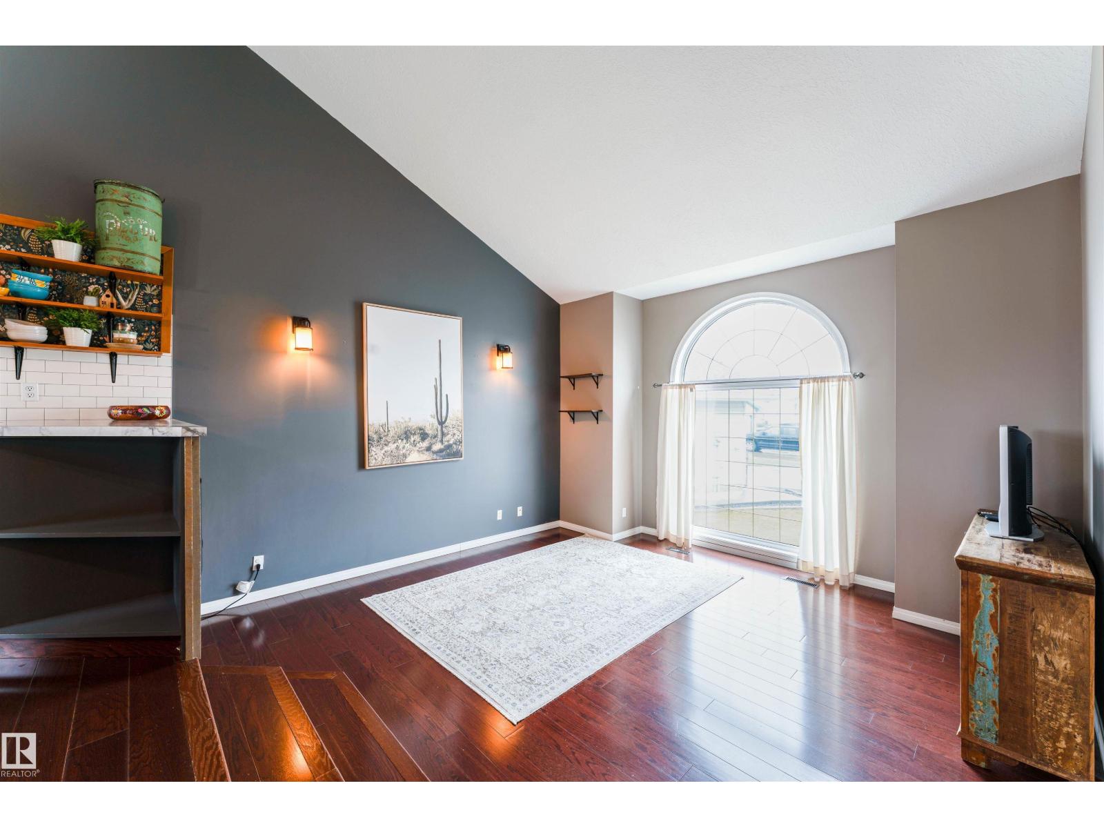 9005 107 Av, Morinville, Alberta  T8R 1C6 - Photo 11 - E4488191