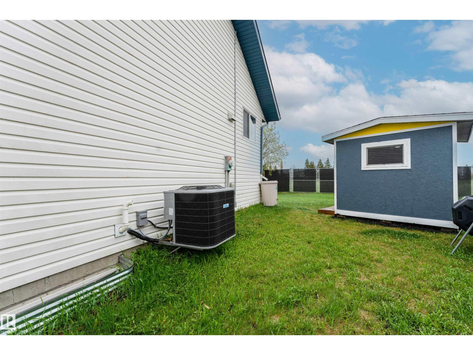 9005 107 Av, Morinville, Alberta  T8R 1C6 - Photo 53 - E4488191