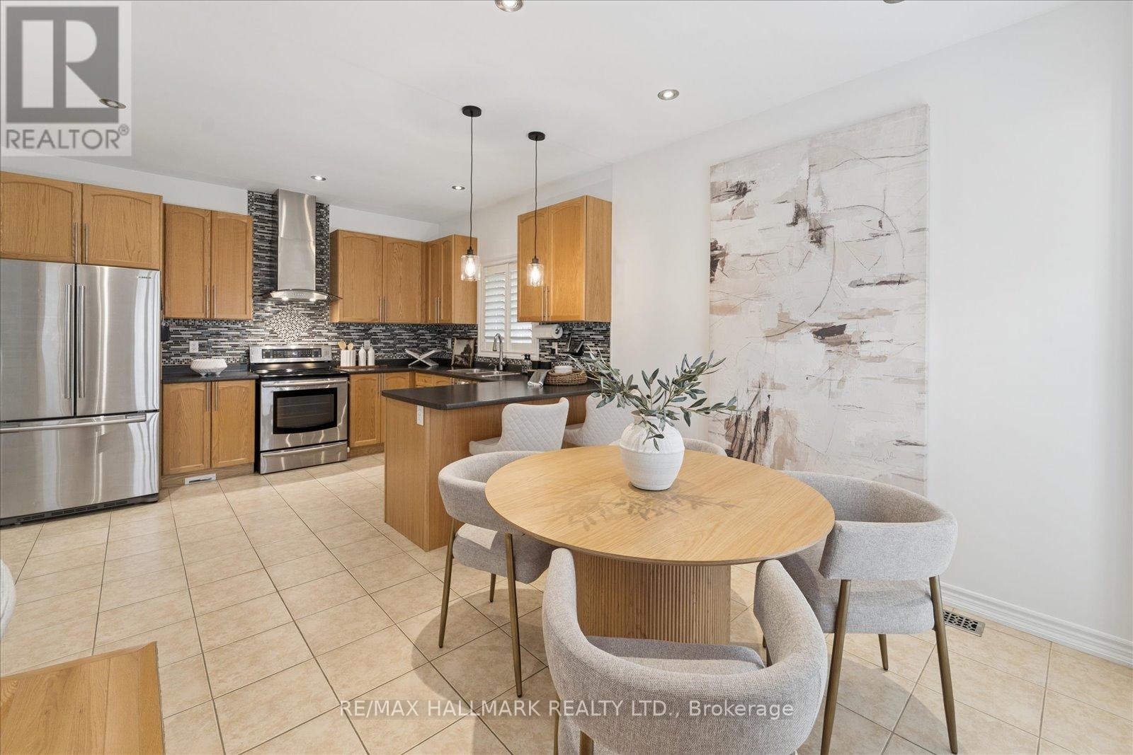 88 Byers Pond Way, Whitchurch-Stouffville, Ontario  L4A 0M6 - Photo 11 - N13137488