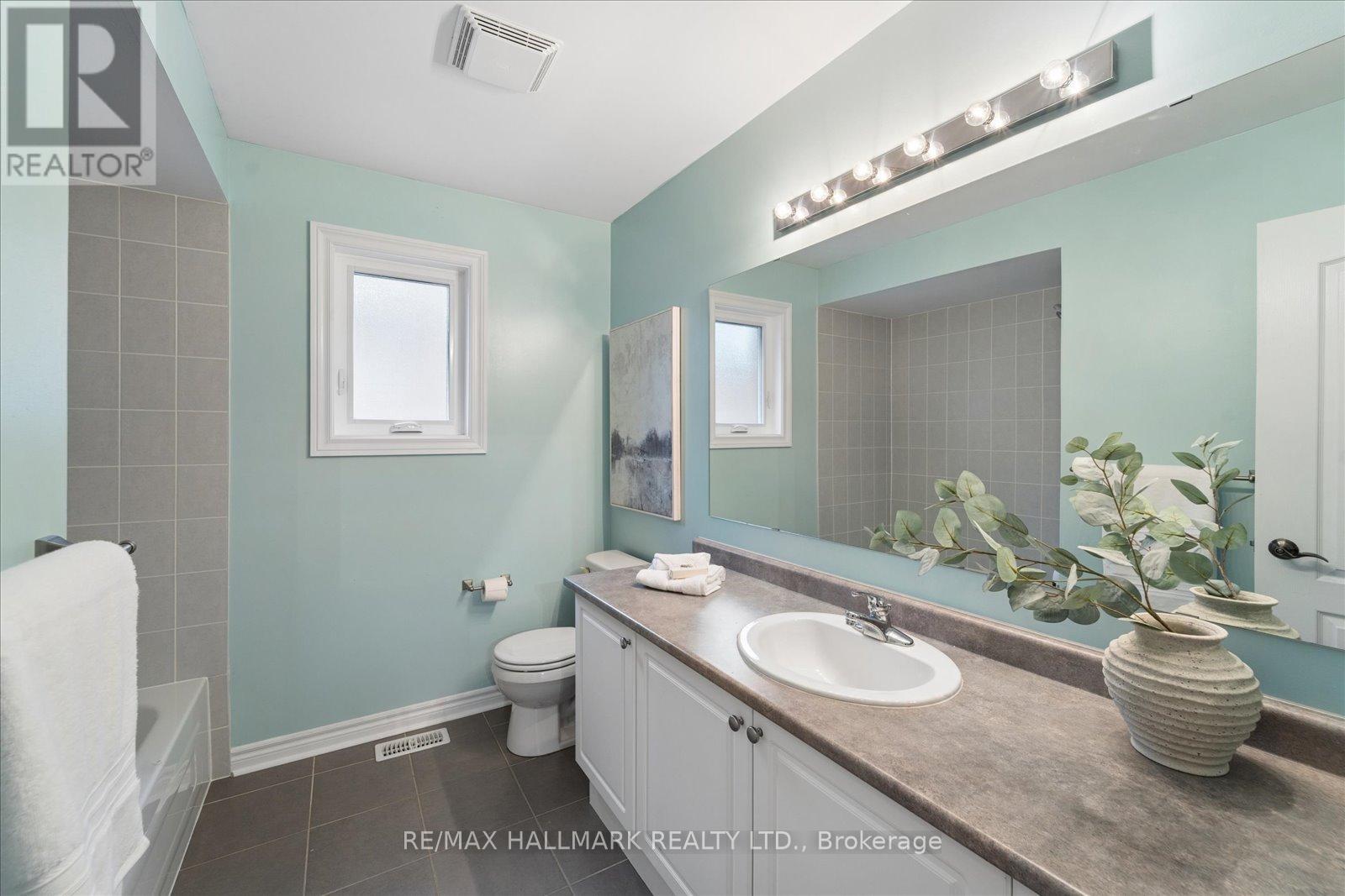 88 Byers Pond Way, Whitchurch-Stouffville, Ontario  L4A 0M6 - Photo 25 - N13137488