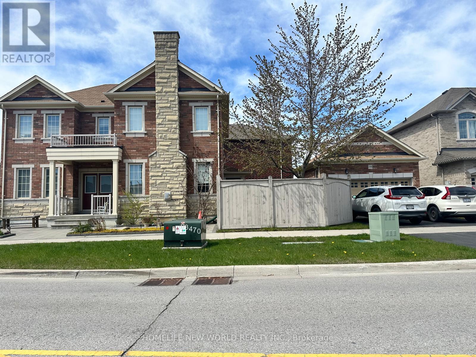 298 West Lawn Crescent, Whitchurch-Stouffville, Ontario  L4A 1X3 - Photo 2 - N13137500