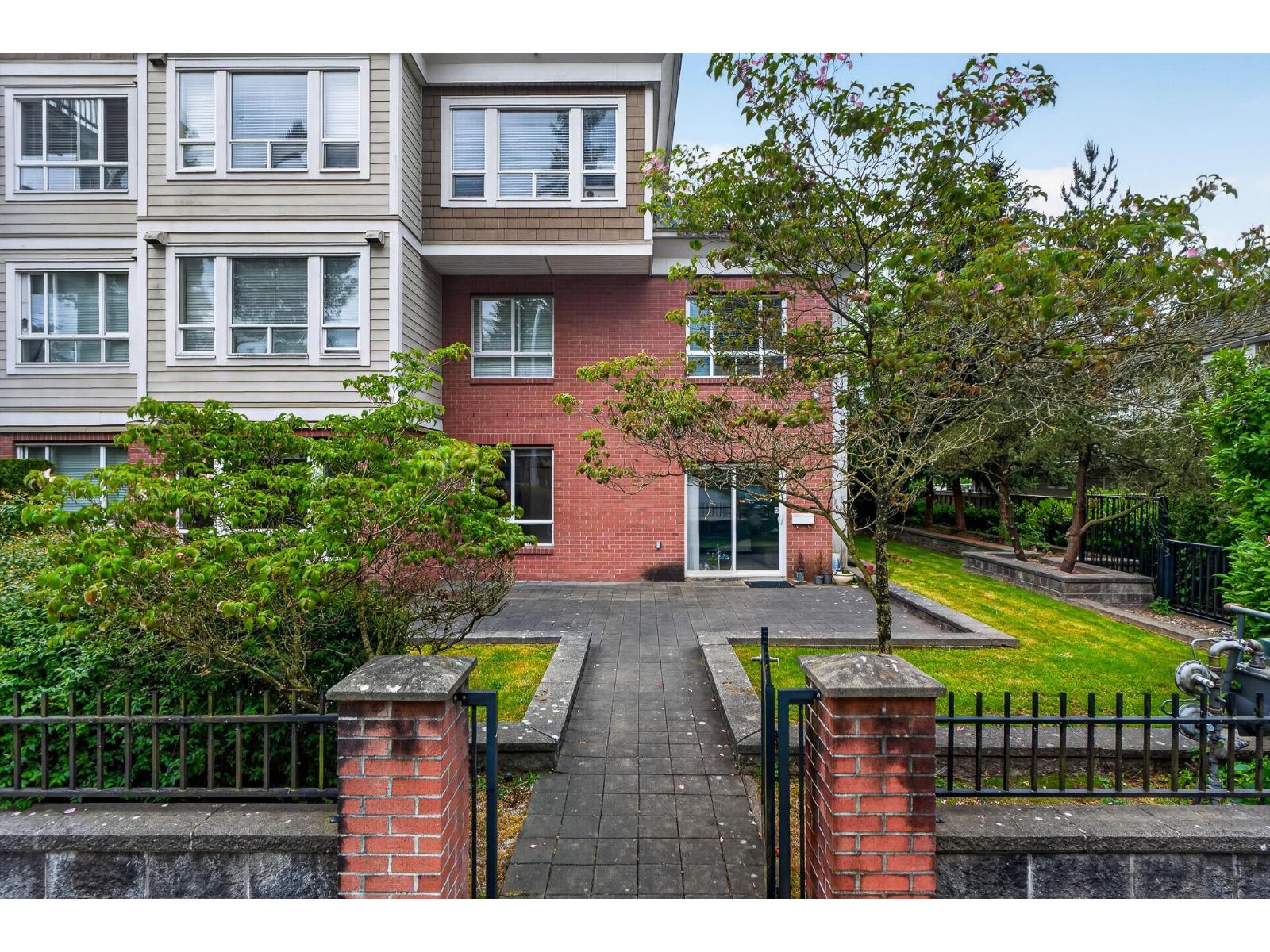 104 14960 102a Avenue, Surrey, British Columbia  V3R 6A3 - Photo 11 - R3124489