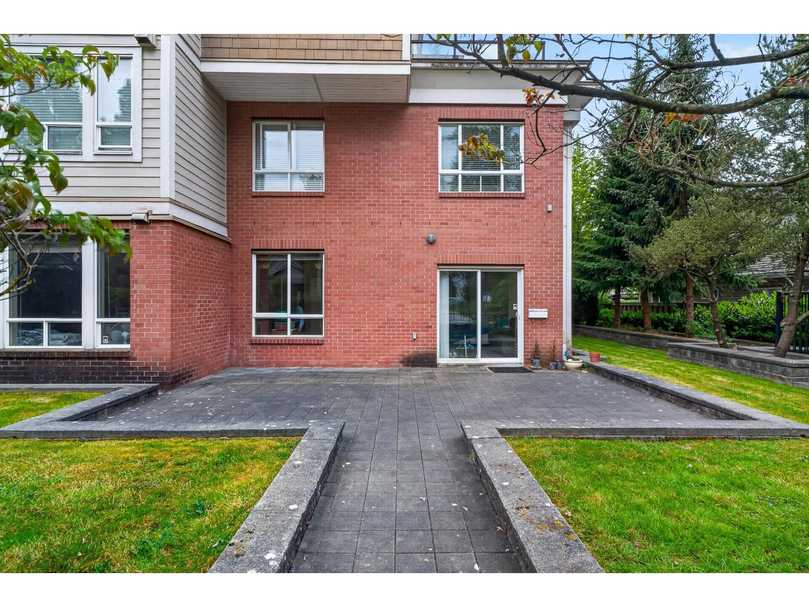 104 14960 102a Avenue, Surrey, British Columbia  V3R 6A3 - Photo 6 - R3124489