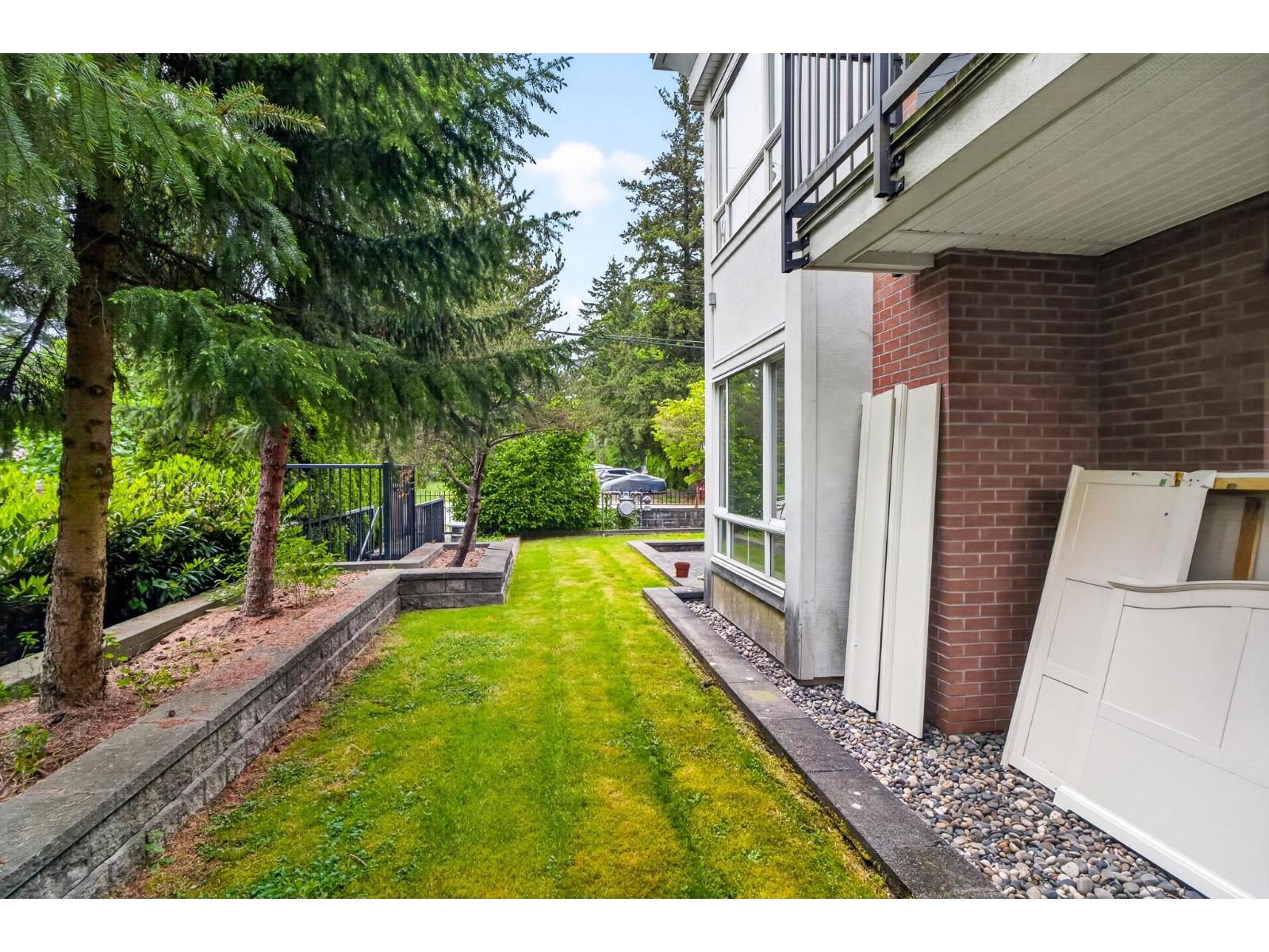 104 14960 102a Avenue, Surrey, British Columbia  V3R 6A3 - Photo 7 - R3124489