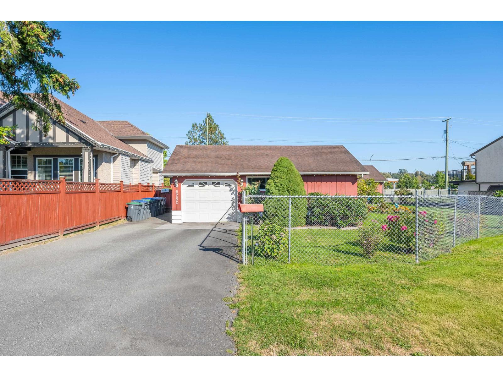 6282 175b Street, Surrey, British Columbia V3S 5Z4 - Photo 3 - R3124496