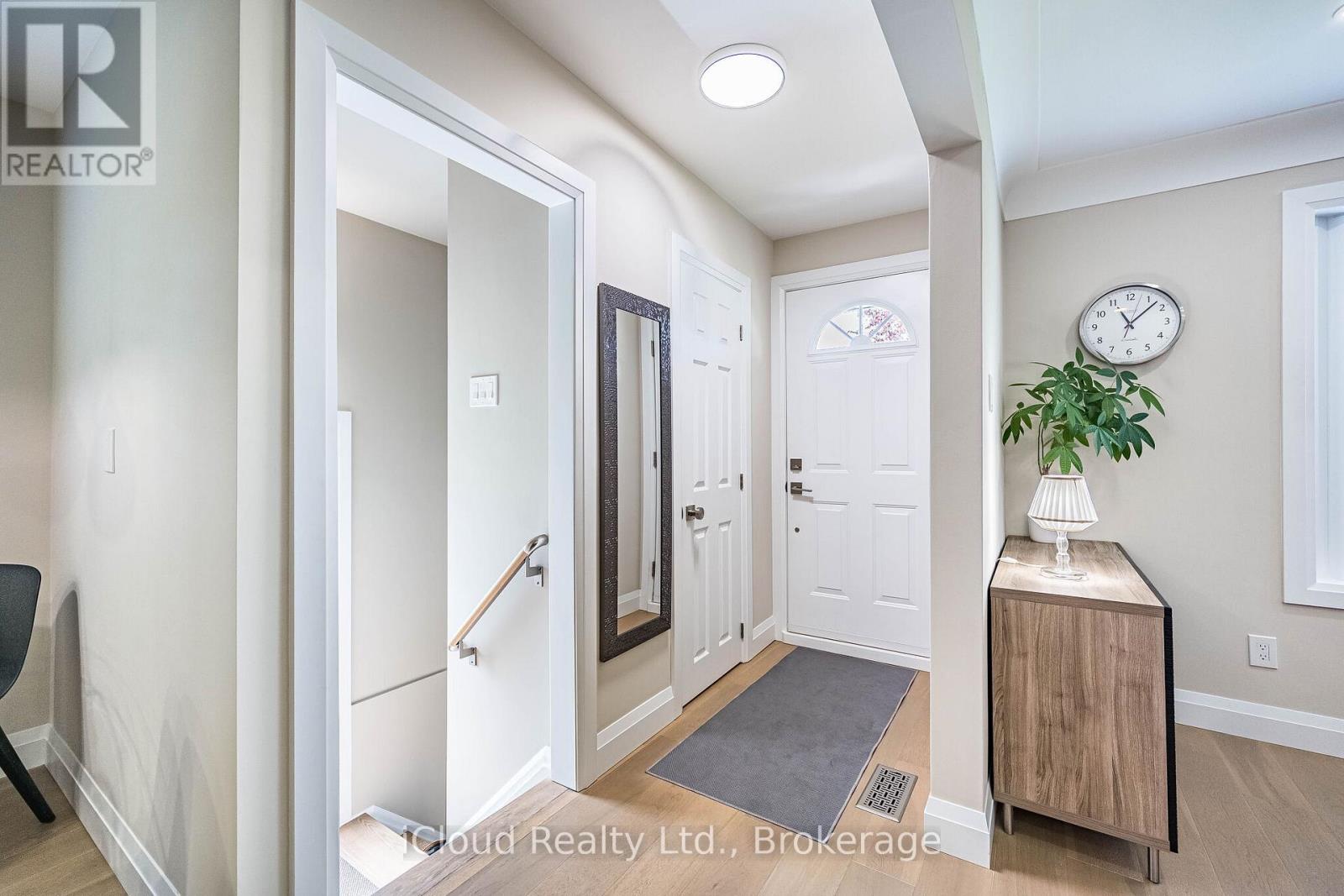 1195 Stanley Drive, Burlington, Ontario  L7P 2K9 - Photo 6 - W13137472