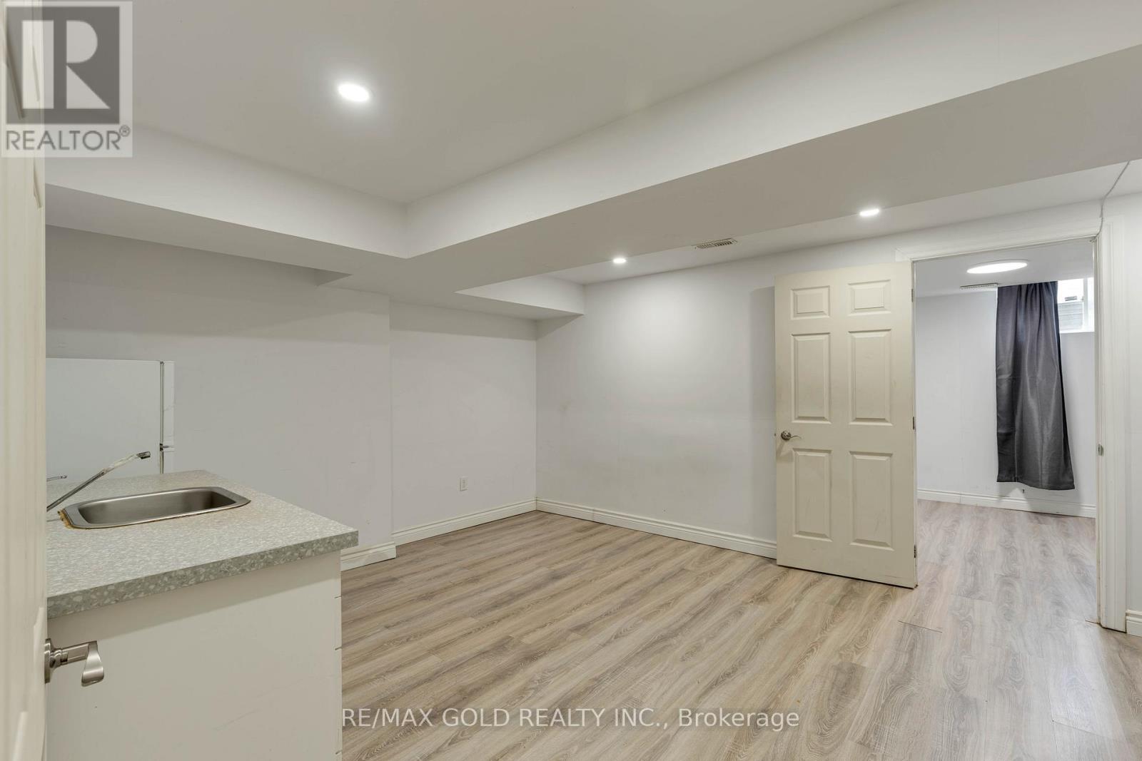 49 Pentonville Road, Brampton, Ontario  L6R 3R7 - Photo 36 - W13137502