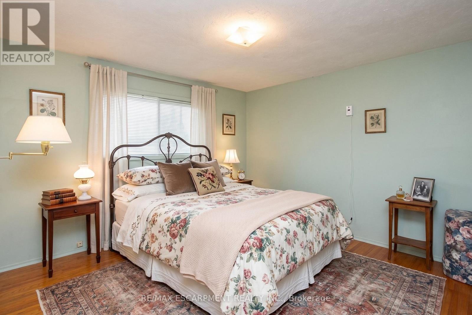 1515 Burloak Drive, Oakville, Ontario  L6M 4J7 - Photo 20 - W13137518