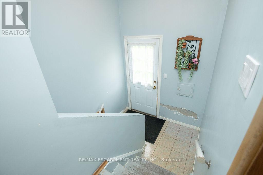 1515 Burloak Drive, Oakville, Ontario  L6M 4J7 - Photo 25 - W13137518