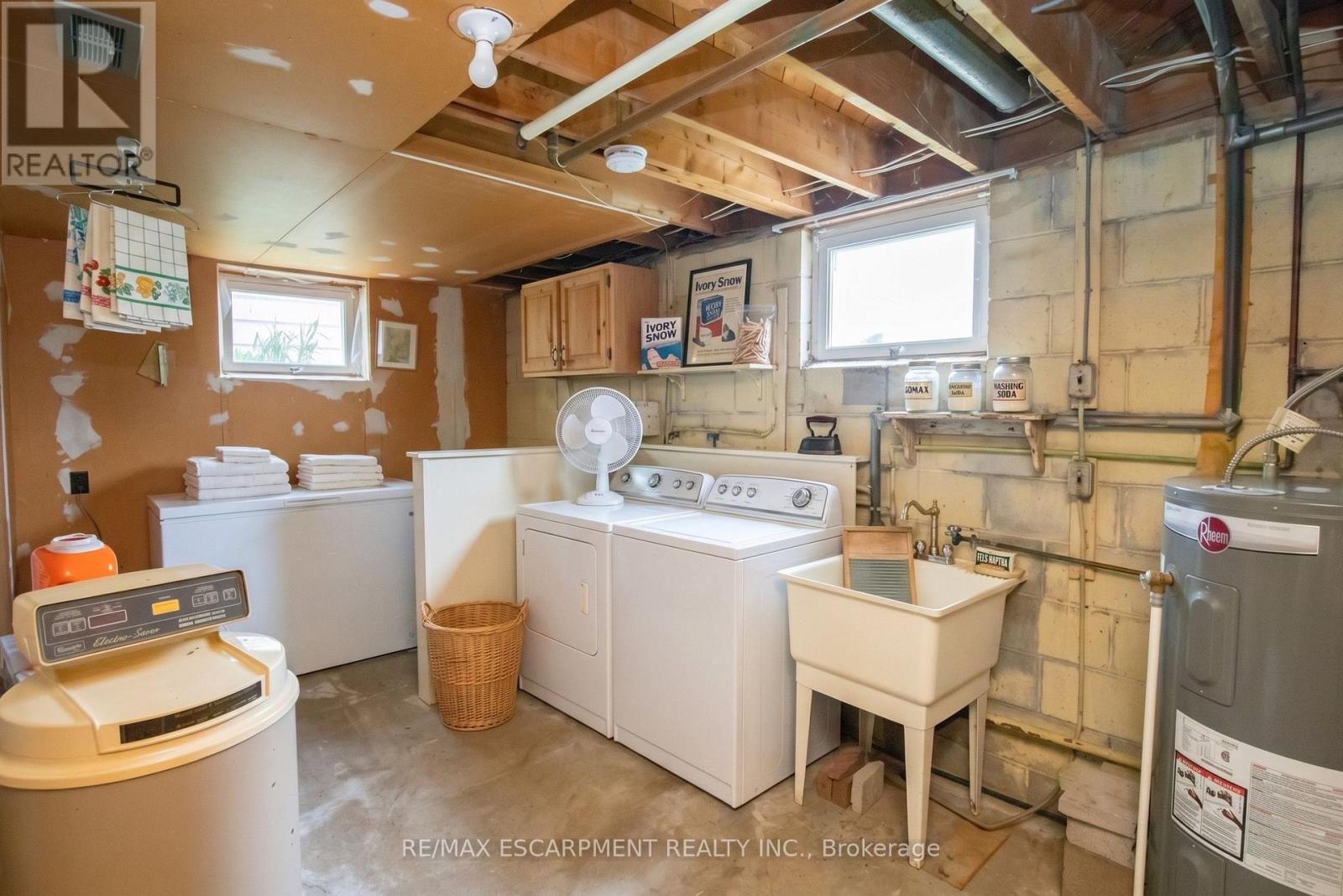 1515 Burloak Drive, Oakville, Ontario  L6M 4J7 - Photo 30 - W13137518