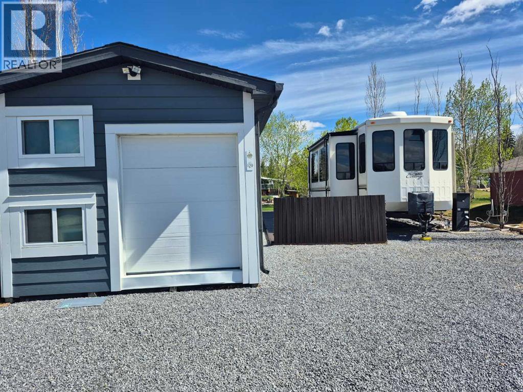 179a, 10046 Township Road 422, Rural Ponoka County, Alberta  T4J 1V9 - Photo 1 - A2311279