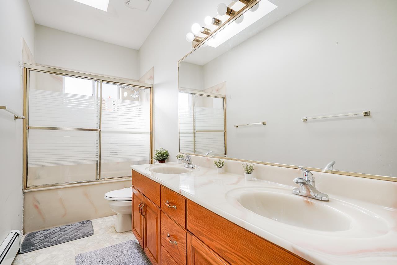 12246 64a Avenue, Surrey, British Columbia  V3W 3R8 - Photo 29 - R3124262