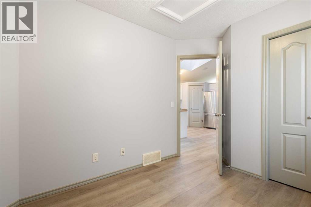 252 Prestwick Heights SE, Calgary, Alberta  T2Z 4K3 - Photo 19 - A2309333