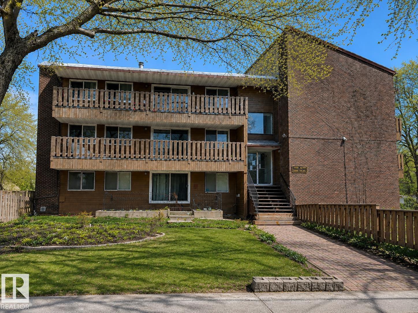 #10 11108 108 AV NW, edmonton, Alberta