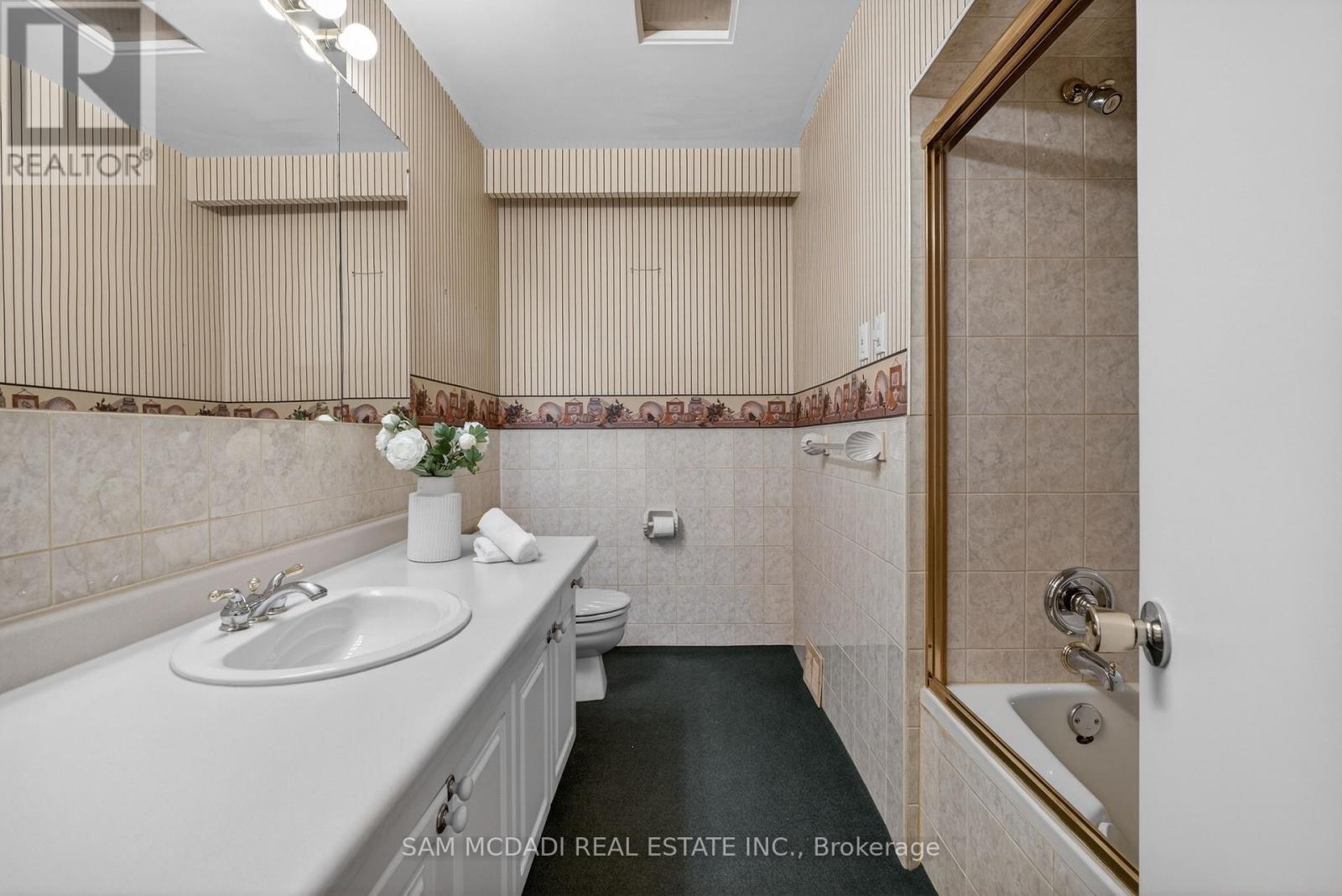 521 Vanessa Crescent, Mississauga, Ontario  L5H 2N4 - Photo 19 - W13099044