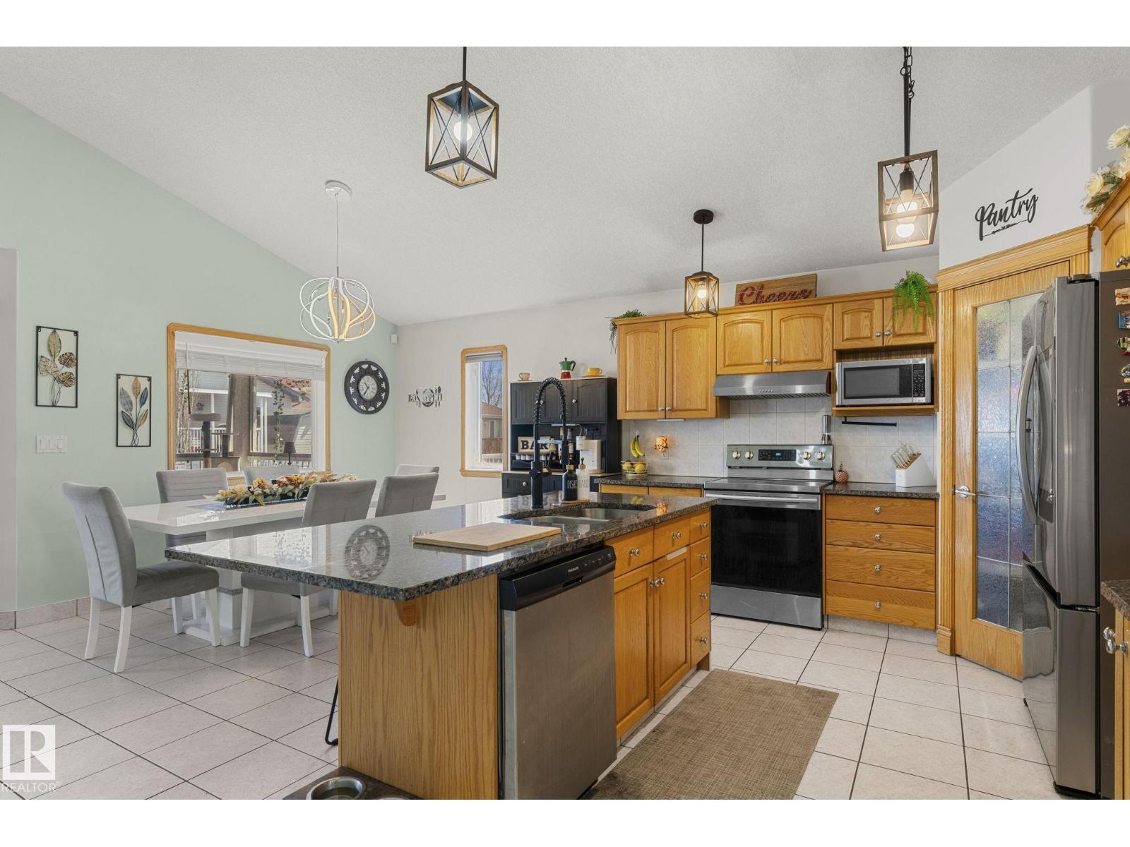 16513 67a St Nw, Edmonton, Alberta  T5Z 3M5 - Photo 4 - E4488187