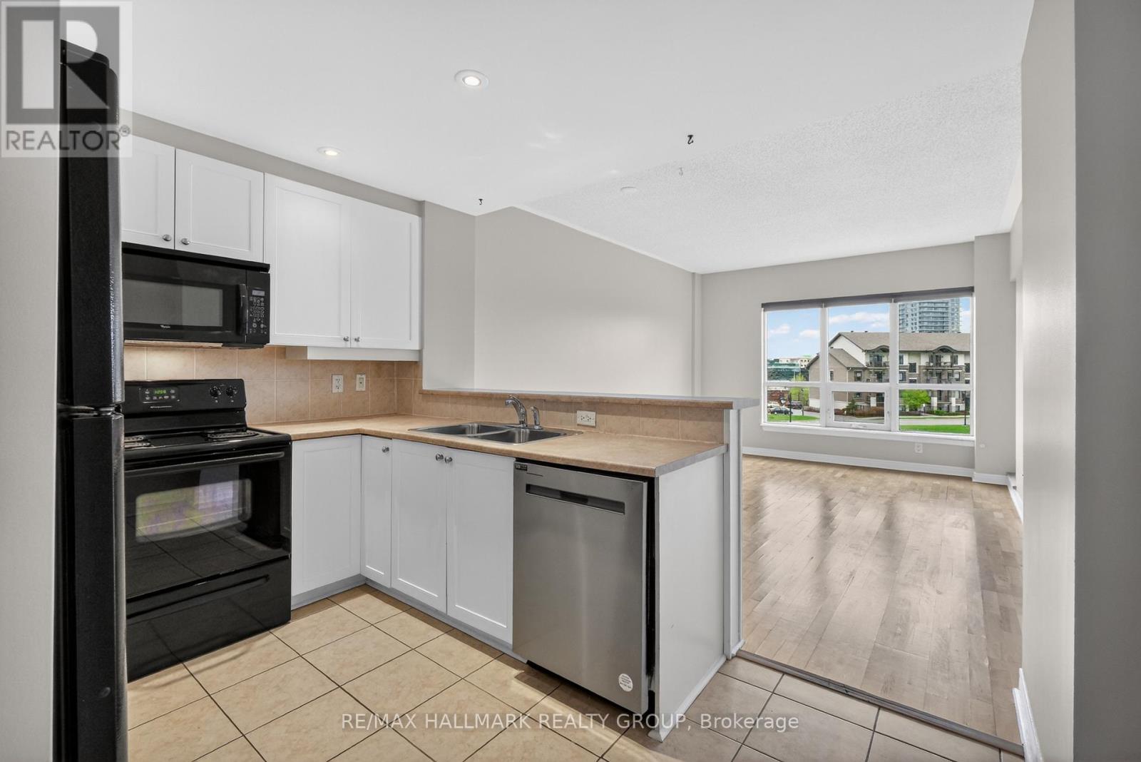 301 - 1005 Beauparc Private, Ottawa, Ontario  K1J 0A1 - Photo 10 - X13137554