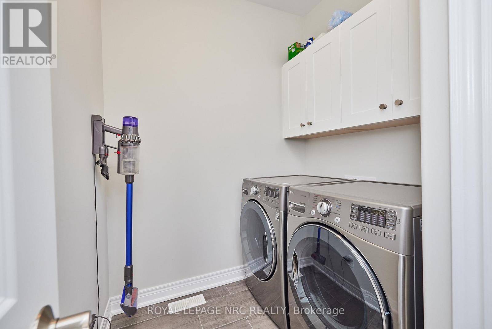 9 Sassafras Row, Fort Erie (Ridgeway), Ontario  L0S 1N0 - Photo 31 - X13137568