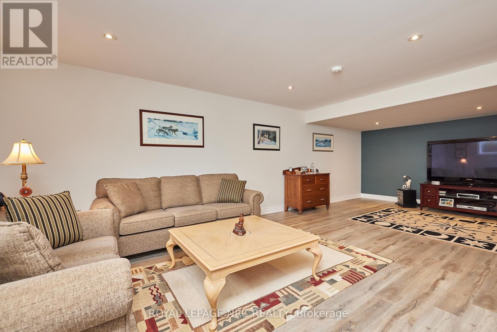 9 Sassafras Row, Fort Erie (Ridgeway), Ontario  L0S 1N0 - Photo 35 - X13137568