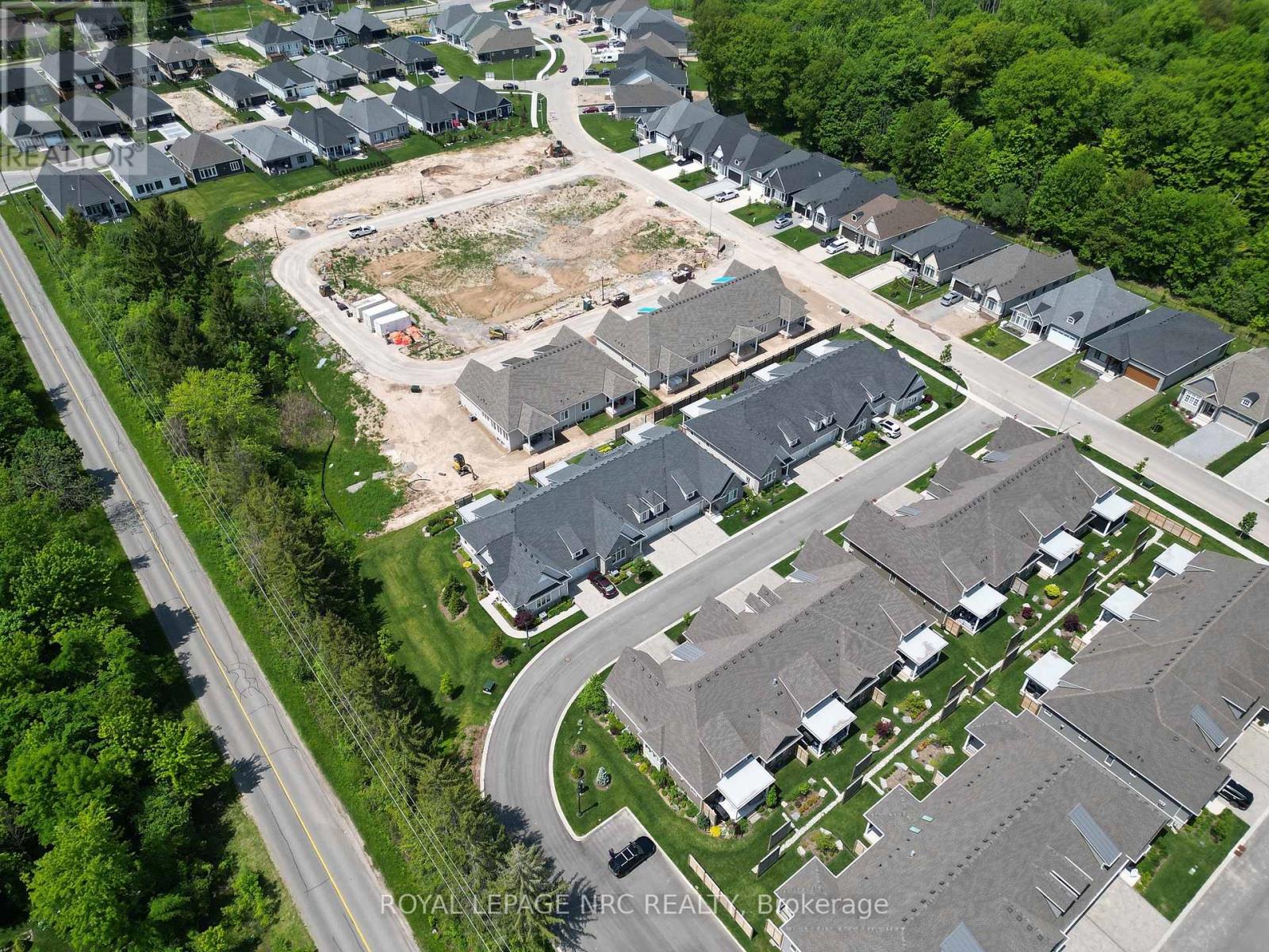 9 Sassafras Row, Fort Erie (Ridgeway), Ontario  L0S 1N0 - Photo 44 - X13137568