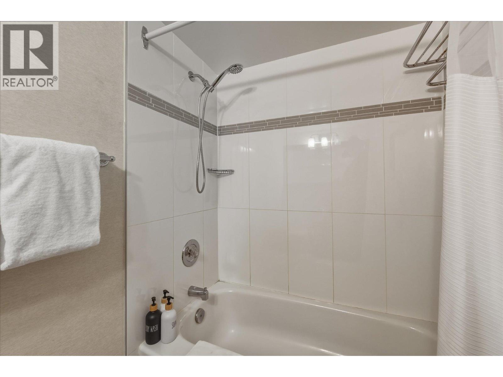 423 4200 Whistler Way, Whistler, British Columbia  V8E 1J4 - Photo 23 - R3124481