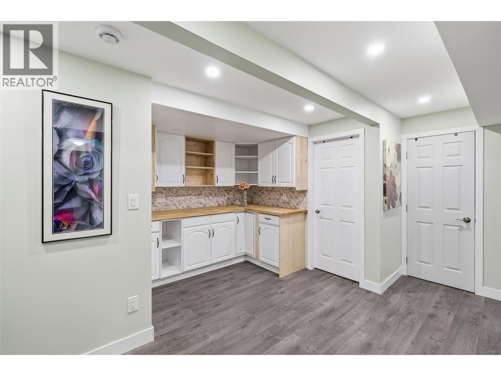 834 Bebek Road, Kamloops, British Columbia  V2B 6P1 - Photo 38 - 10387643