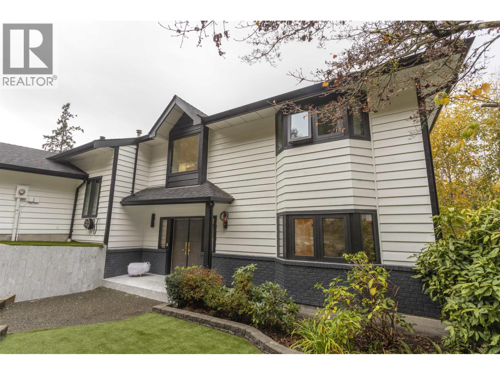 5485 Keith Road, West Vancouver, British Columbia  V7W 3E1 - Photo 3 - R3124480