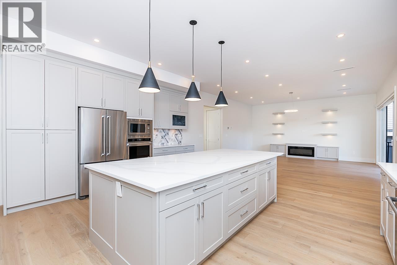897 Cottonwood Avenue, Coquitlam, British Columbia  V3J 2S9 - Photo 10 - R3124485