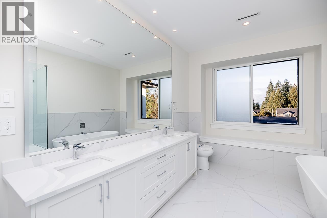 897 Cottonwood Avenue, Coquitlam, British Columbia  V3J 2S9 - Photo 17 - R3124485