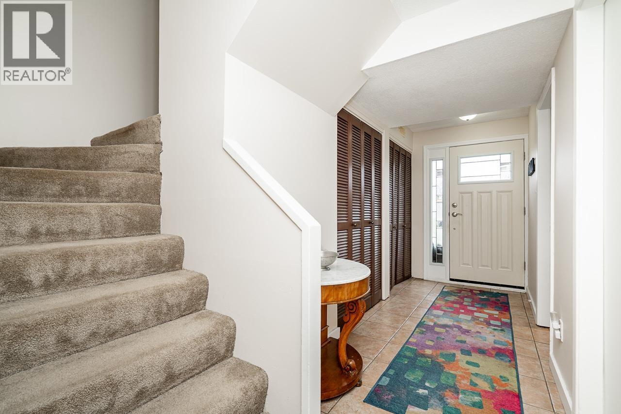 9013 Altair Place, Burnaby, British Columbia  V3J 1A8 - Photo 6 - R3123793