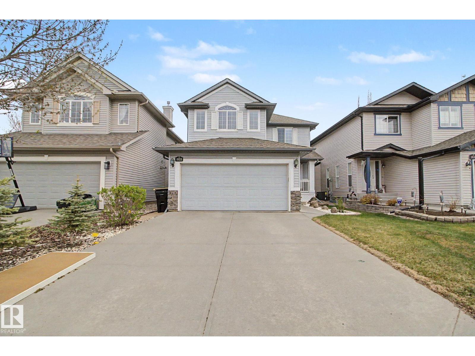 1922 Robertson Cr Sw, Edmonton, Alberta  T6W 1N8 - Photo 2 - E4488202