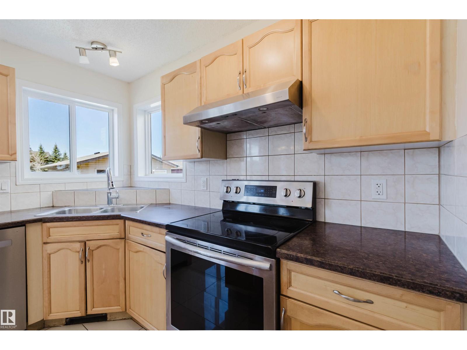 7713 Schmid Cr Nw, Edmonton, Alberta  T6R 0K6 - Photo 16 - E4488207