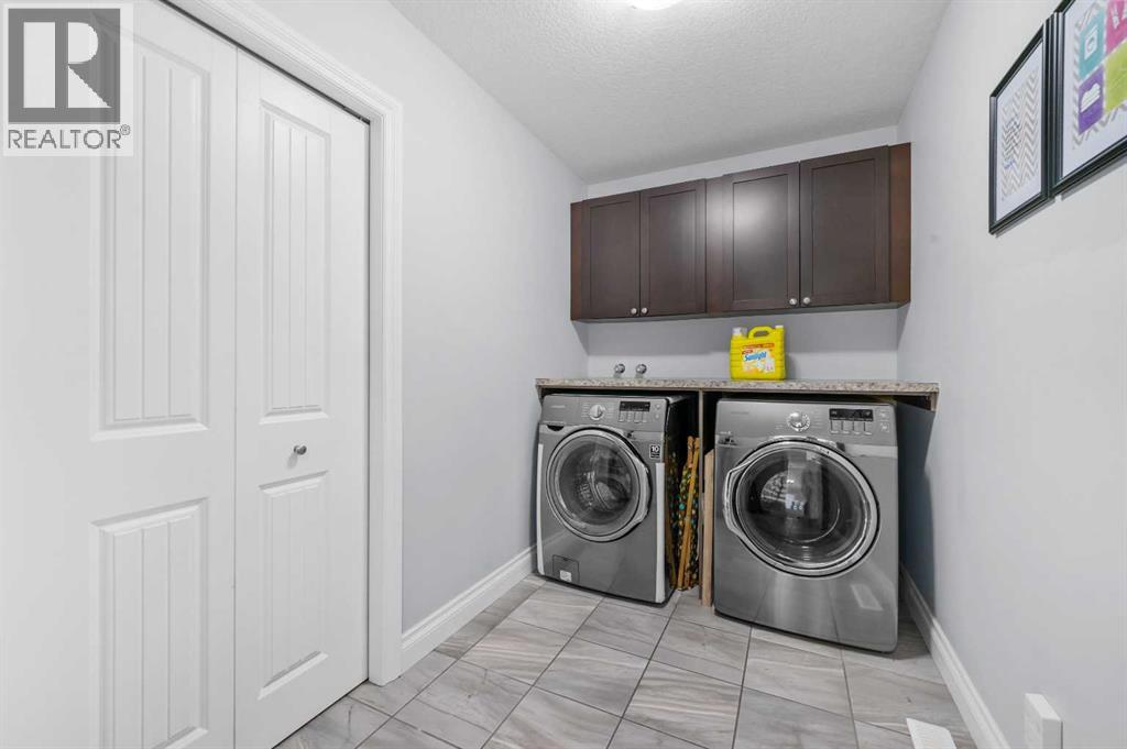 15 Sherwood Square NW, Calgary, Alberta  T3R 0N7 - Photo 19 - A2311621